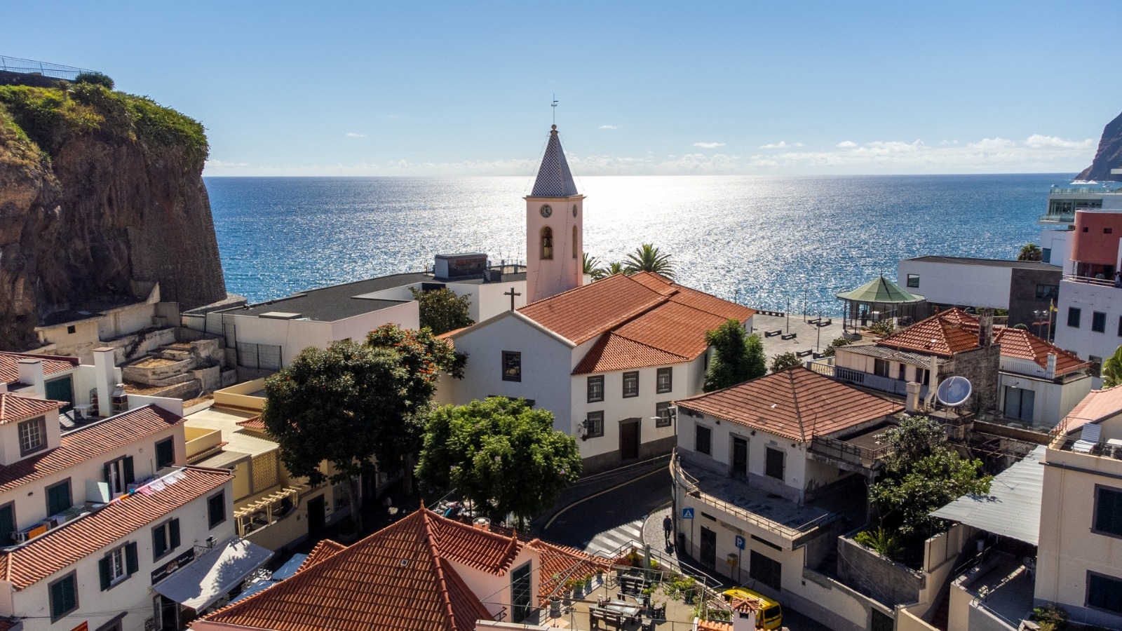 Assembleia_Municipal_de_Camara_de_Lobos